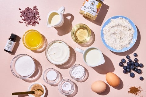 Easy Blueberry Muffin Cake ingredients - select to zoom